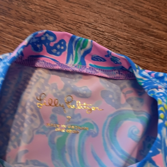 Lilly Pulitzer Kids Swim Rashguard - Pink and Blue Sz 7 - Picture 3 of 4
